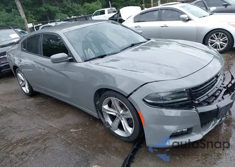 2017 Dodge Charger R/T Rwd z USA, uszkodzony, nr VIN 2C3CDXCT6HH528508